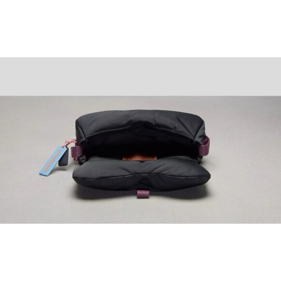 Coach Coachtopia Loop Puffy Wavy Dinky Bag in Black & Purple - NWT - Picture 4 of 6